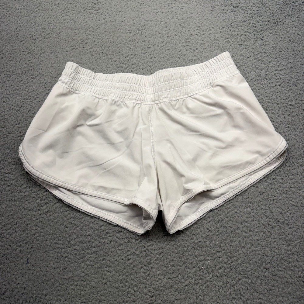 Lululemon W7AH1S Women's Size 6 Hotty Hot High Rise Lined 2.5 White Gym Shorts